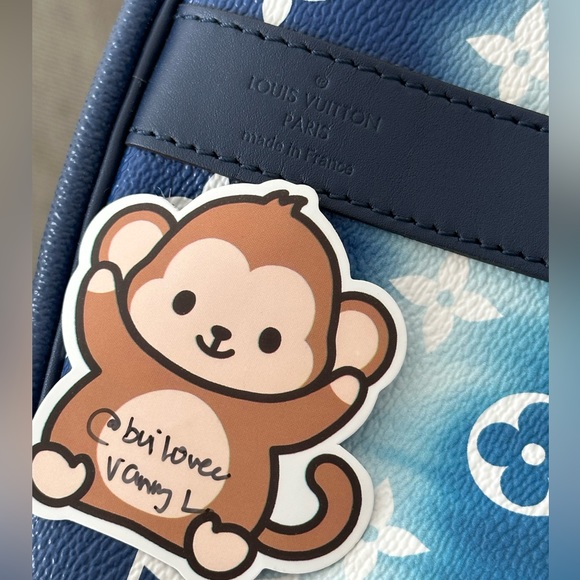 💙🤍authentic Louis Vuitton Keepall Bandouliere 50 LV Escale Blue 💙🤍 - Picture 8 of 9